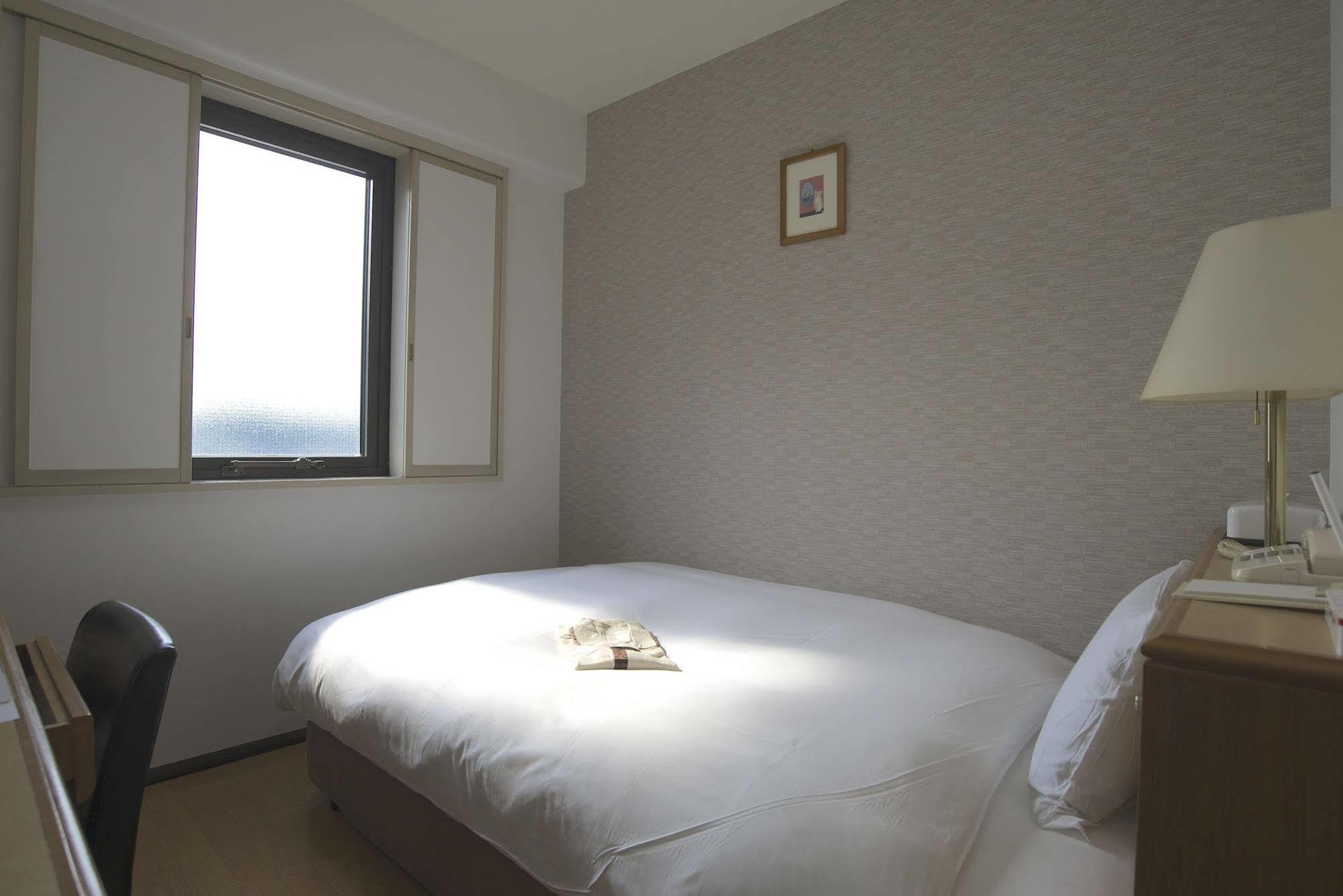 Smile Hotel أتسوغي المظهر الخارجي الصورة
